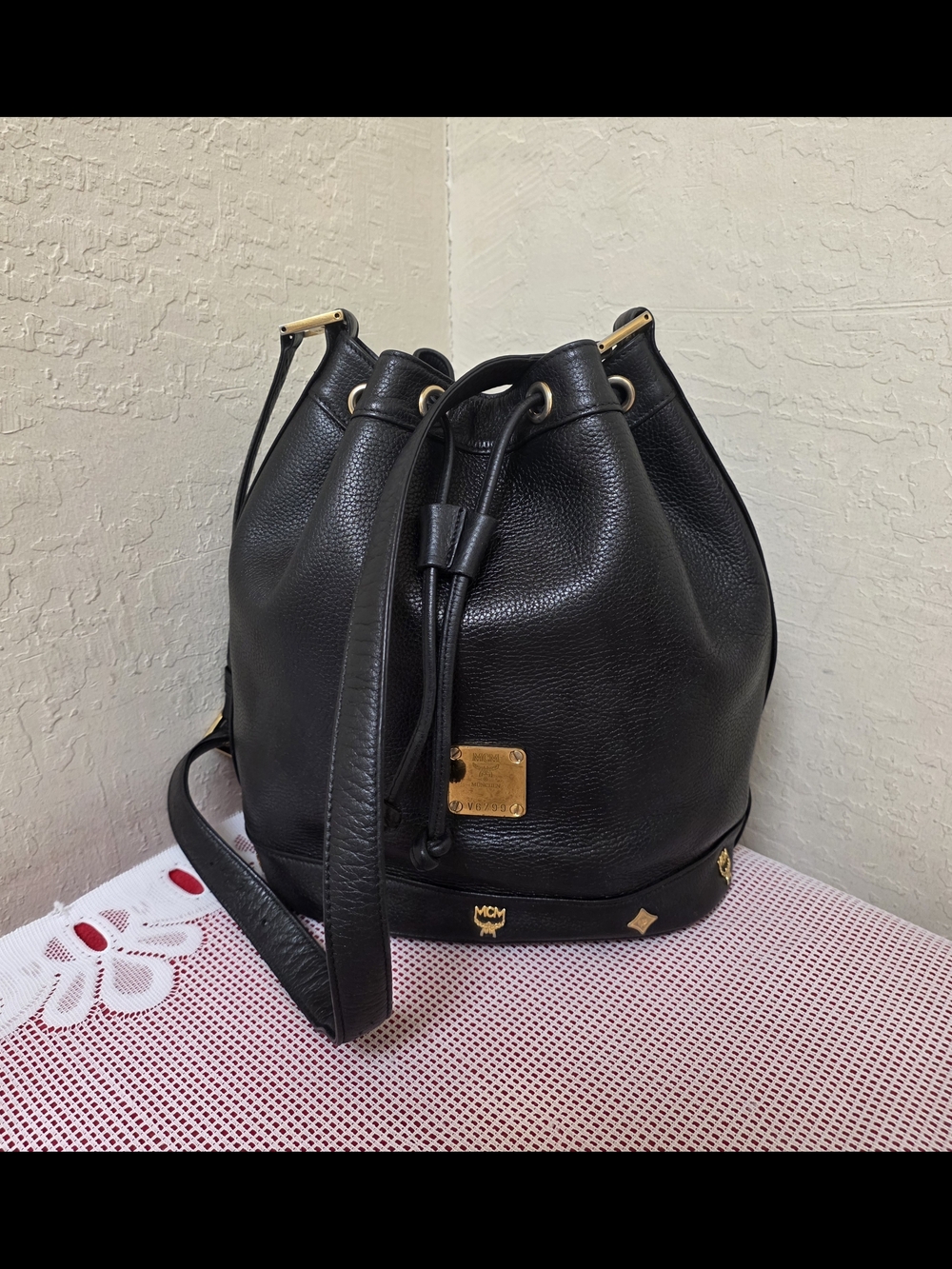 MCM Leather Drawstring Bucket Shoulder Bag Vintage AUTHENTIC
